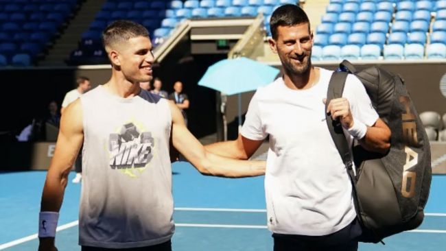 Confirmé : Carlos Alcaraz et Novak Djokovic s'affronteront en quart de finale de l'Open d'Australie