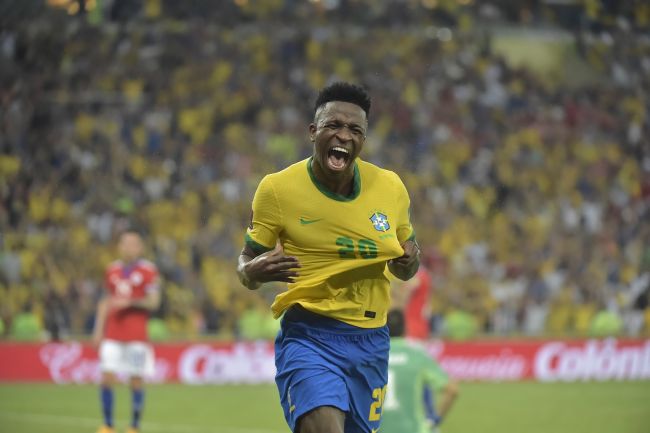 Vinícius marque le premier but de l'ère brésilienne d'Ancelotti et assure la qualification pour la Coupe du monde.