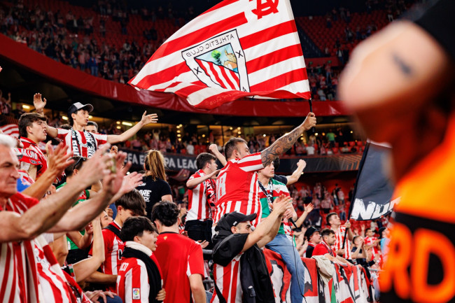 L'Athletic Club est interdit de recrutement par la FIFA jusqu'en 2028, mais le club espère que le problème sera résolu rapidement