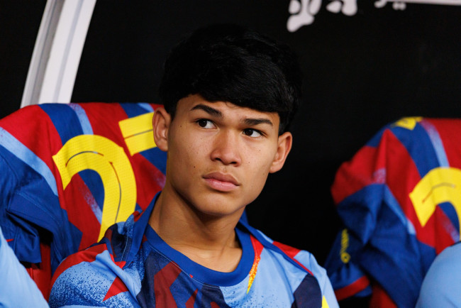 Dro, ancien joyau du Barça, entre dans l'histoire du PSG avec son premier but en France.