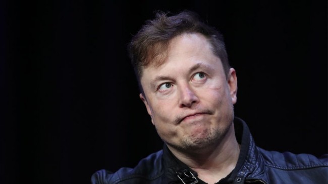 Elon Musk met en garde contre les risques industriels alors que l'argent atteint un niveau record : "Ce n'est pas bon".