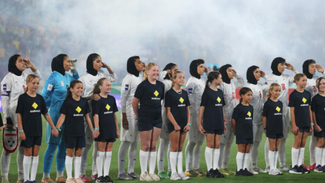 Cinq footballeuses iraniennes de l'équipe nationale auraient reçu l'asile de l'Australie pour fuir le pays.