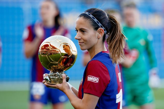 Aitana Bonmatí, lauréate du Ballon d'Or, pense que la Ligue féminine espagnole devrait être plus compétitive