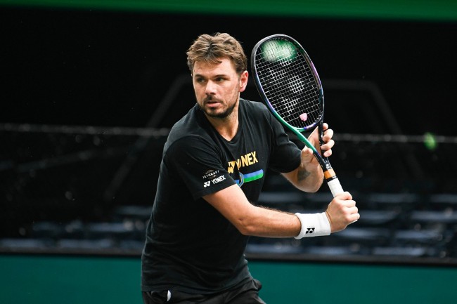 Stan Wawrinka, 40 ans, remporte un match de 4 heures et demie en 5 sets à 40 ans à l'Open d'Australie.