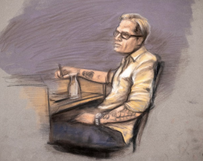 Le beau-fils du prince héritier de Norvège s'effondre au tribunal et nie les allégations de viol.