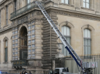 "Silencieux comme un chuchotement" : Une soci&eacute;t&eacute; allemande d'ascenseurs transforme le cambriolage du Louvre en l'une des meilleures publicit&eacute;s jamais r&eacute;alis&eacute;es.