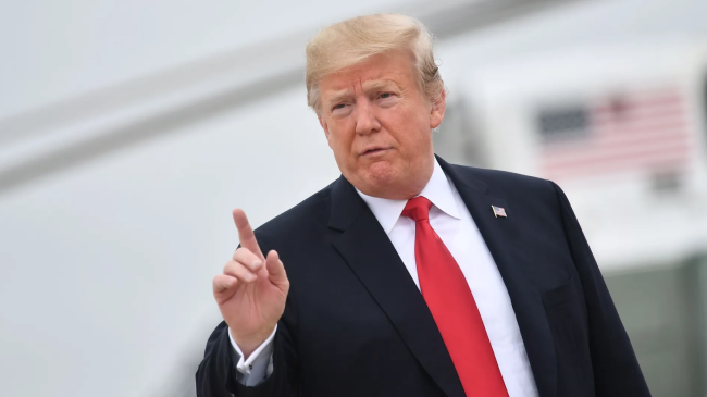 Trump veut toujours des droits de douane de 15 % malgré le lancement de 10 %.