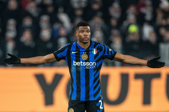 Denzel Dumfries sera annoncé comme nouveau défenseur du Real Madrid si Pérez remporte les élections, affirme Fabrizio Romano.