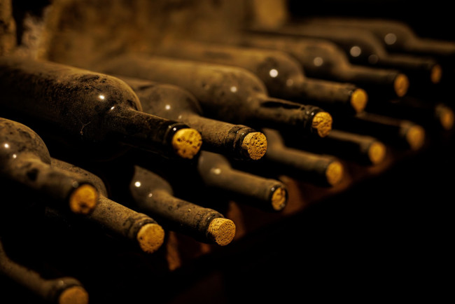 L'incroyable collection de vins de Staline, dont certains remontent à Napoléon et aux tzars russes, pourrait être vendue aux enchères
