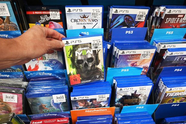 Les éditeurs de jeux vidéo font part de leur « déception » après l'annonce de l'arrêt des supports physiques par PlayStation