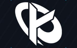 Karmine Corp a signé une équipe féminine Valorant