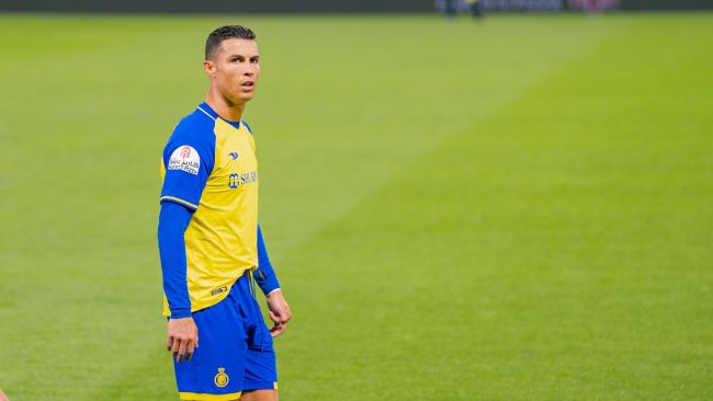 Pourquoi Cristiano Ronaldo est-il "malheureux" avec le club saoudien Al Nassr et refuse-t-il de jouer ?