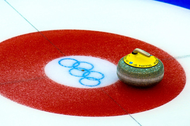 World Curling annule les changements apportés à l'arbitrage après avoir discuté avec les comités olympiques nationaux