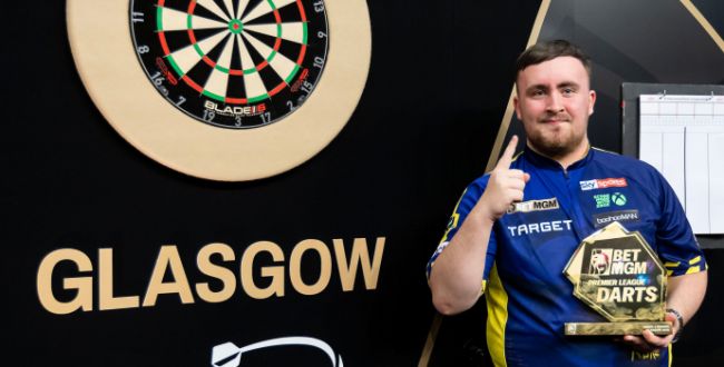 La vie de Luke Littler aurait pu être différente : il a été opéré des yeux lorsqu'il était enfant