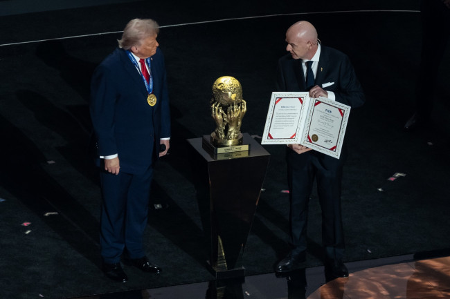 La Norvège soutient la plainte contre le président de la FIFA, Gianni Infantino, pour le "prix de la paix" controversé décerné à Trump.
