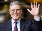Keir Starmer annonce un plan visant &agrave; restreindre l'utilisation des m&eacute;dias sociaux pour les moins de 16 ans au Royaume-Uni : "Pas de passe-droit"