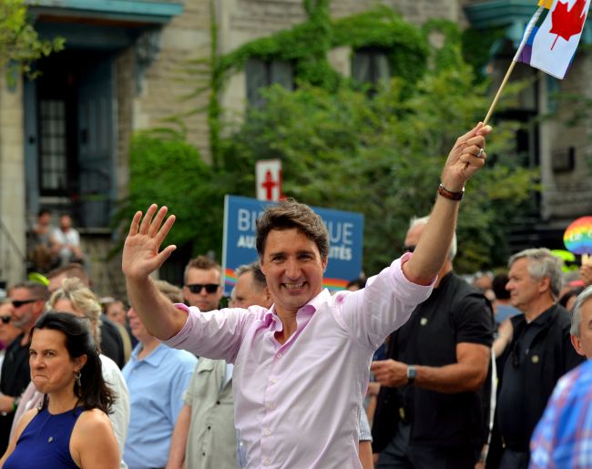 Les États-Unis et le Canada s'affrontent dans une guerre commerciale prolongée