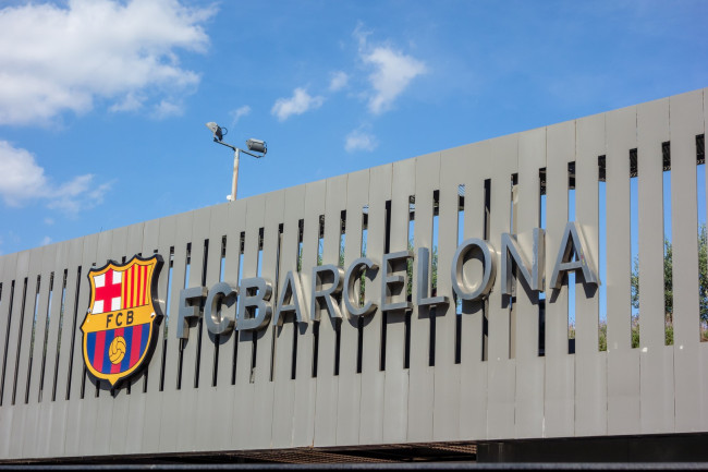 L'ancien président du FC Barcelone affirme que les paiements effectués à Negreira étaient normaux et que le Real Madrid nuit au football.