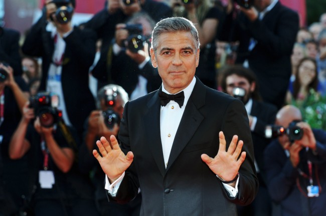 George Clooney répond à Trump après une raillerie sur la citoyenneté française.