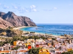 Le gouvernement des &icirc;les Canaries tente d'emp&ecirc;cher le navire &agrave; l'origine de l'&eacute;pid&eacute;mie d'hantavirus d'accoster sur leurs c&ocirc;tes.