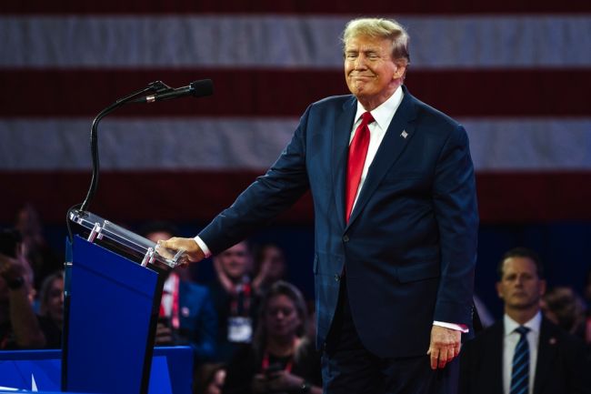 Trump ouvert à un nouveau bombardement de l'Iran en raison de préoccupations nucléaires.