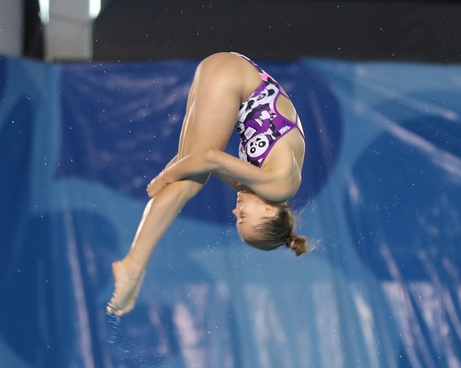 Une plongeuse ukrainienne suscite l'indignation et une "profonde révolte" en changeant d'allégeance pour la Russie.