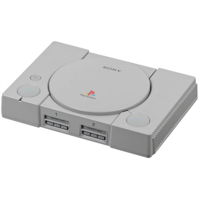 Un fan construit une PlayStation personnalisée pour le 30e anniversaire avec du matériel PC haut de gamme.