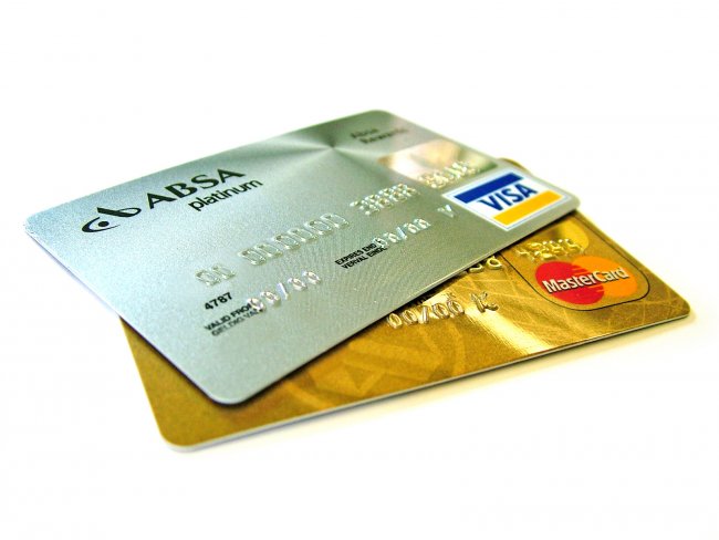 VISA supprime 2 600 emplois alors que l'IA prend le relais