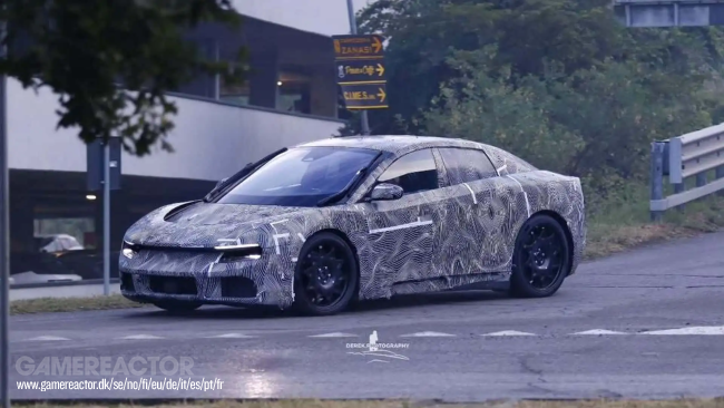 La Ferrari Luce continue de susciter la controverse, maintenant à cause de ses essuie-glaces massifs