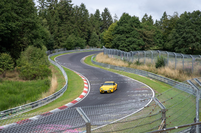 Max Verstappen confirme qu'il participera aux 24 heures du Nürburgring en Nordshleife.