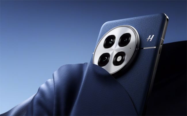 OnePlus lance officiellement le OnePlus 13