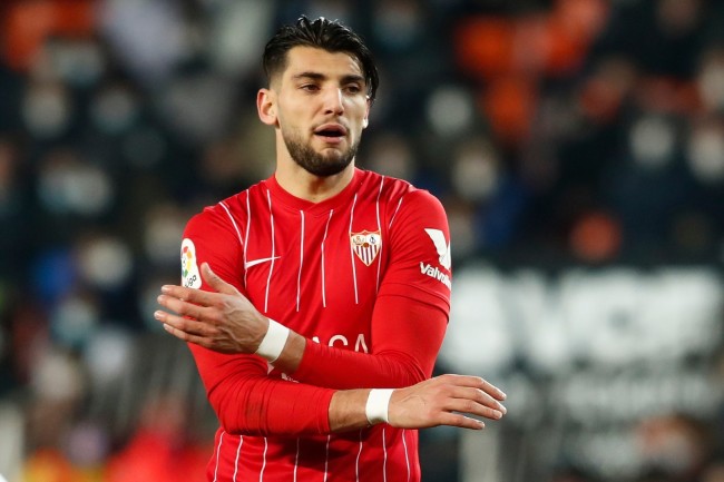 Rafa Mir, joueur de LaLiga, poursuivi pour agression sexuelle avec violence