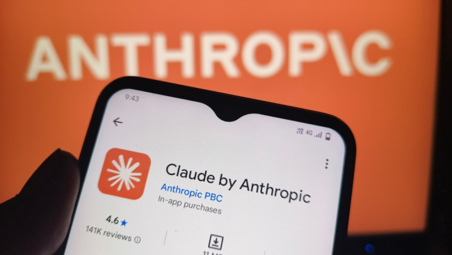Anthropic poursuit le Pentagone après avoir été mis sur liste noire.