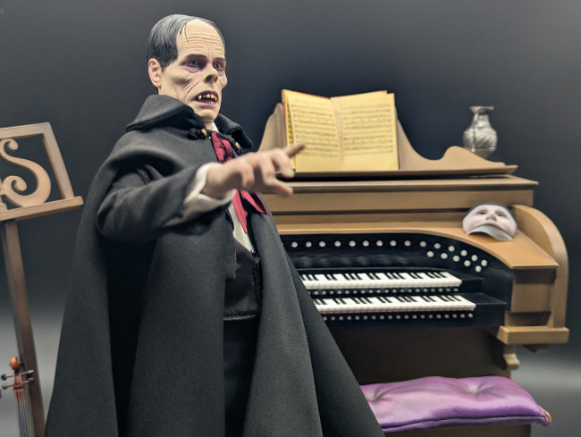 La figurine du Fantôme de l'Opéra 1/6 est une merveille à contempler.