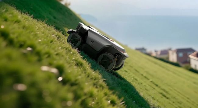 Roborock passe maintenant du salon à la pelouse