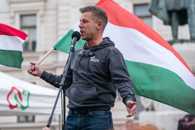 L'opposition hongroise prend l'avantage sur Orbán, selon les sondages