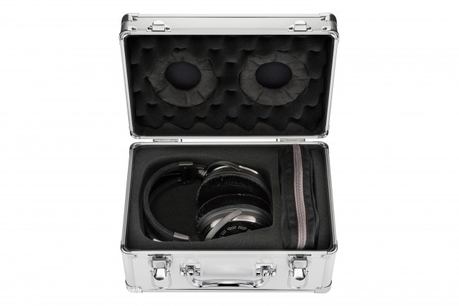 Les Audio-Technica ATH-ADX7000 sont les écouteurs les plus luxueux de la marque japonaise à ce jour