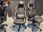 Cette nouvelle chaise de jeu a un ventilateur attaché à son dos