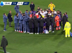 Le joueur de la Fiorentina Edoardo Bove s'effondre en plein match après une crise d'épilepsie et est en soins intensifs.