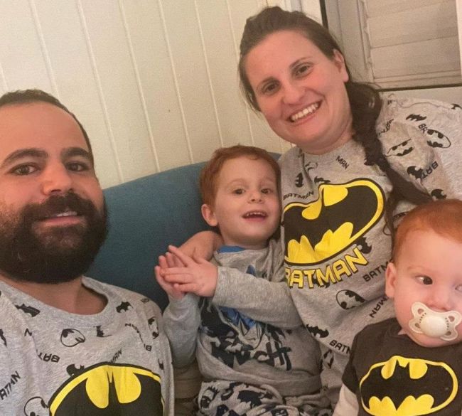 Le Hamas déclare qu'il rendra les corps de la famille Bibas jeudi.