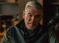 Pierce Brosnan r&eacute;pond &agrave; la critique de son accent irlandais en MobLand 