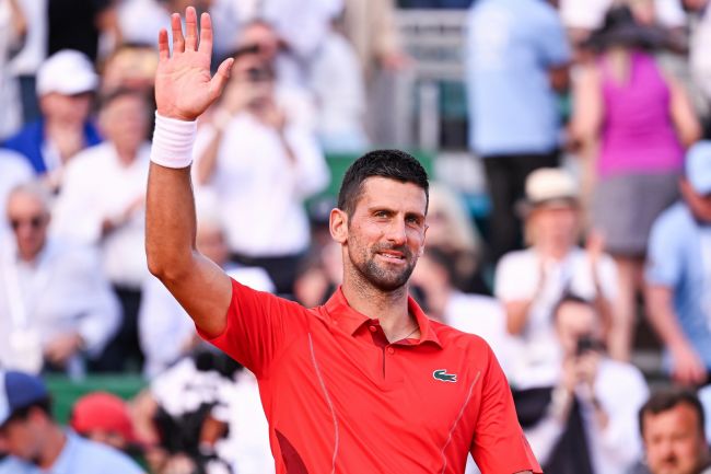 Novak Djokovic ne participera pas aux finales de l'ATP et conclut une saison inégale