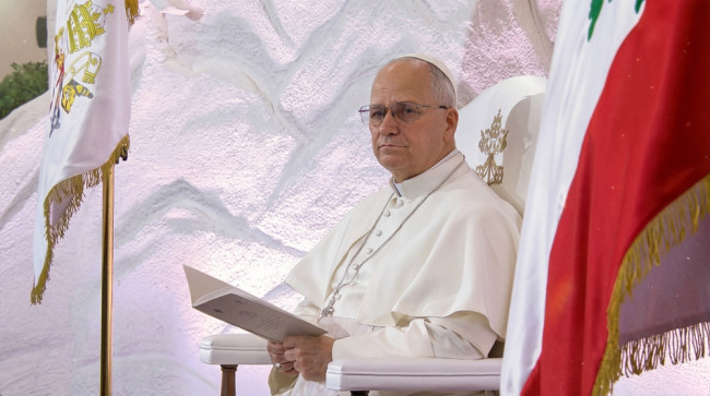 Le pape Léon met en garde contre un "monde en flammes" lors de la messe du mercredi des Cendres : "Il est si facile de se sentir impuissant".