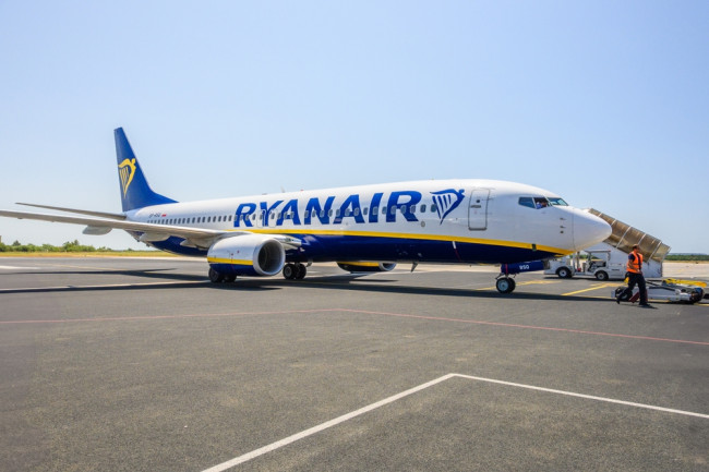 Un homme a failli être aspiré par une fenêtre lors d'un vol Ryanair