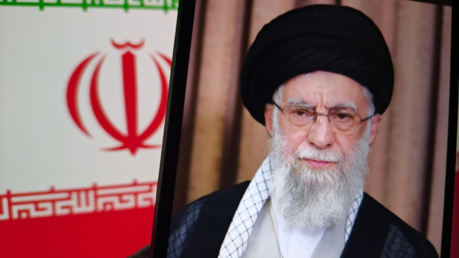 Trump affirme que Khamenei est mort
