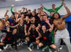 Le FC Barcelone est couronné champion de la Liga pour la 28e fois.