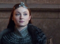 Sophie Turner &eacute;tait "tr&egrave;s heureuse" de la fin de Sansa Stark dans le film "L'homme et la femme", mais elle note que "personne d'autre n'&eacute;tait vraiment heureux de sa fin". Game of Thrones
