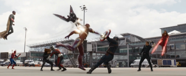 Stephen King fustige les films de super-héros pour leur violence aseptisée.