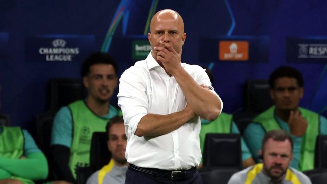 Arne Slot n'est "pas menacé" malgré le pire parcours de Liverpool depuis 70 ans.