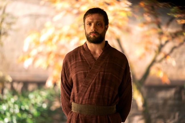 Cosmo Jarvis, l'acteur de Shogun, tue les rumeurs de James Bond